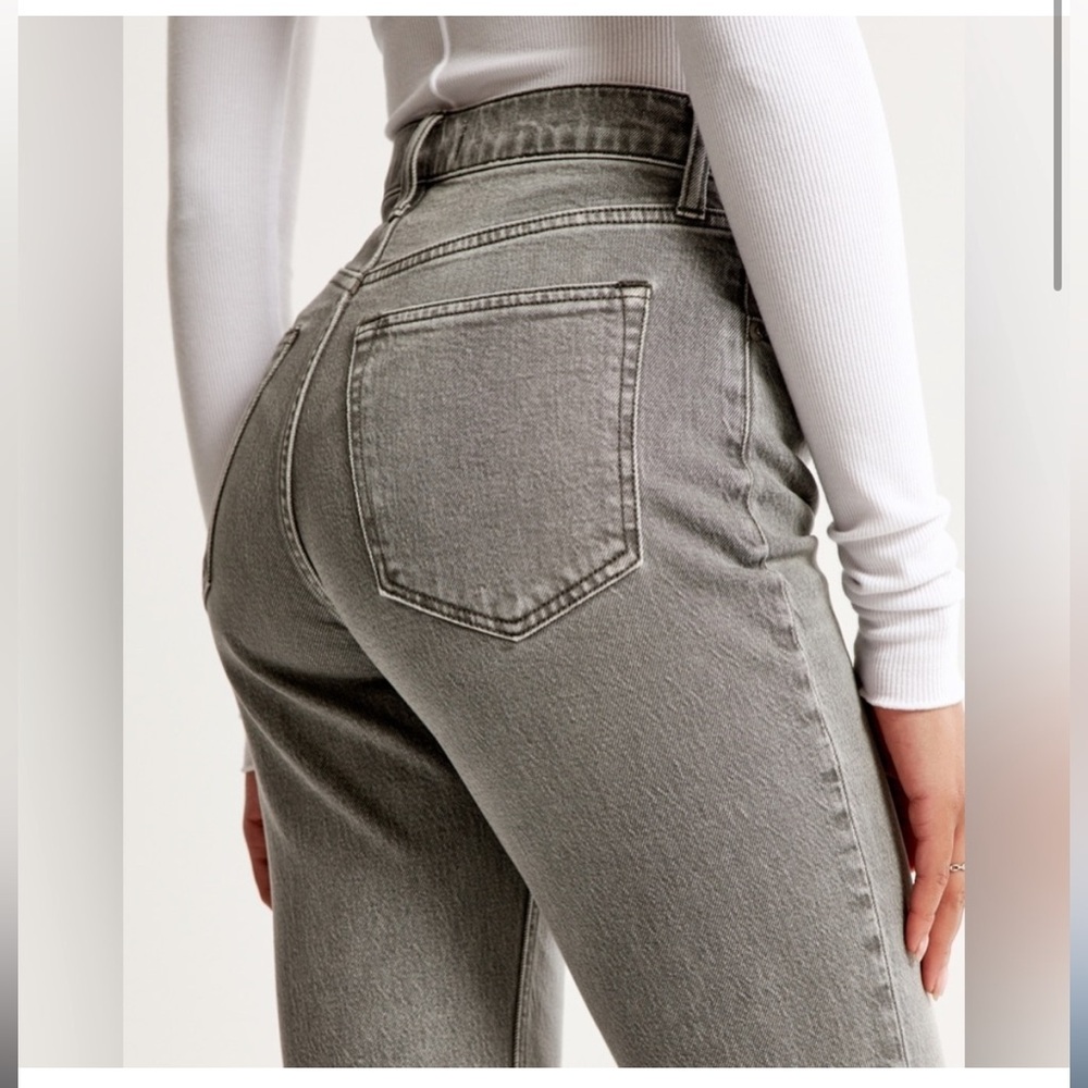 Abercrombie & Fitch The Ankle Straight Ultra High Rise Jean in Gray size 29 Long - Picture 4 of 13